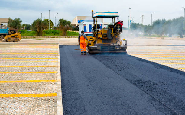 Best Driveway Paving Contractor  in Barrackville, WV